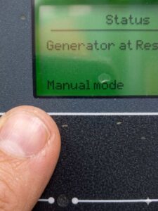 Power continuity dse 6110 display manual mode