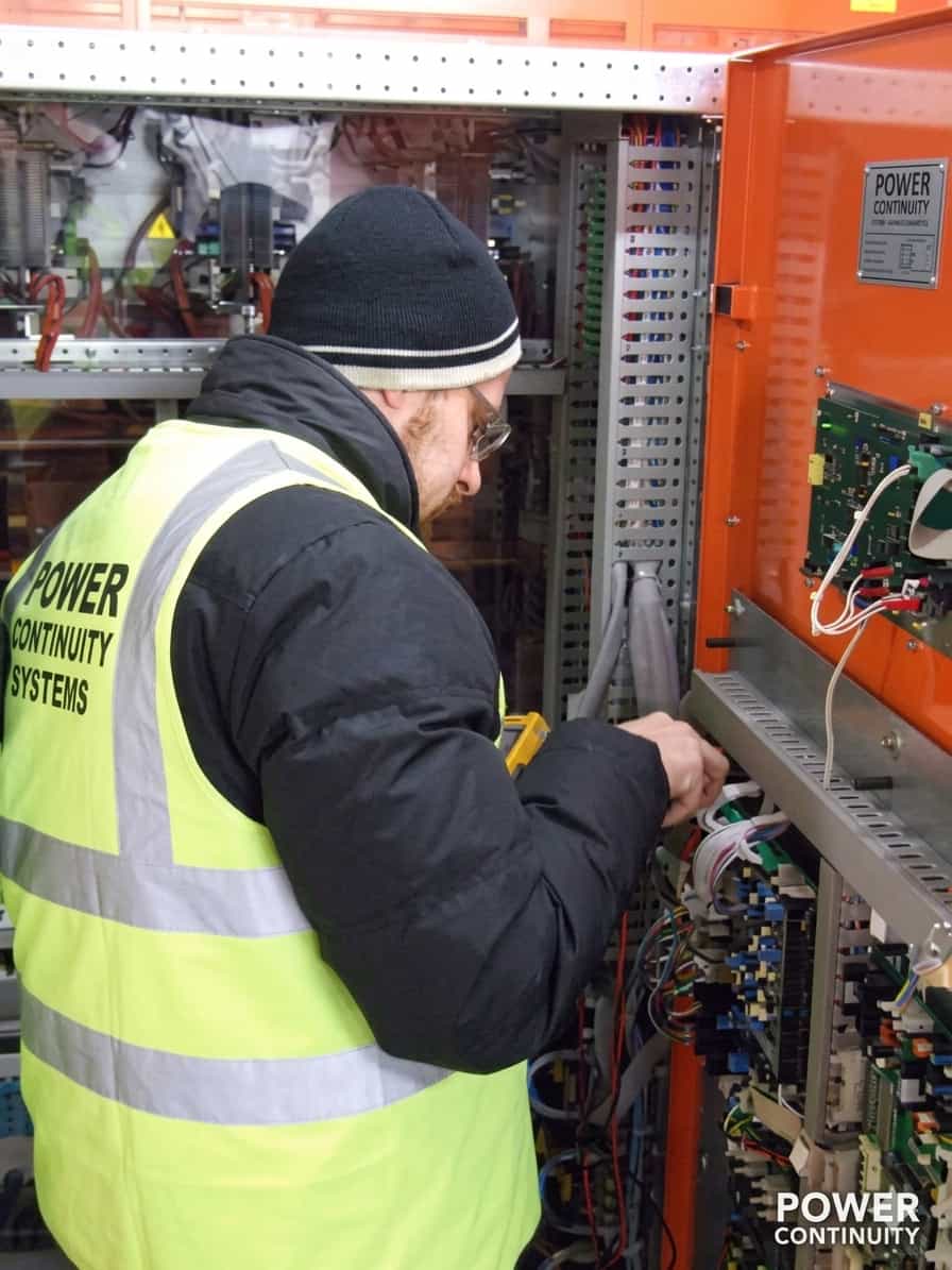 Power continuity engineer and ups